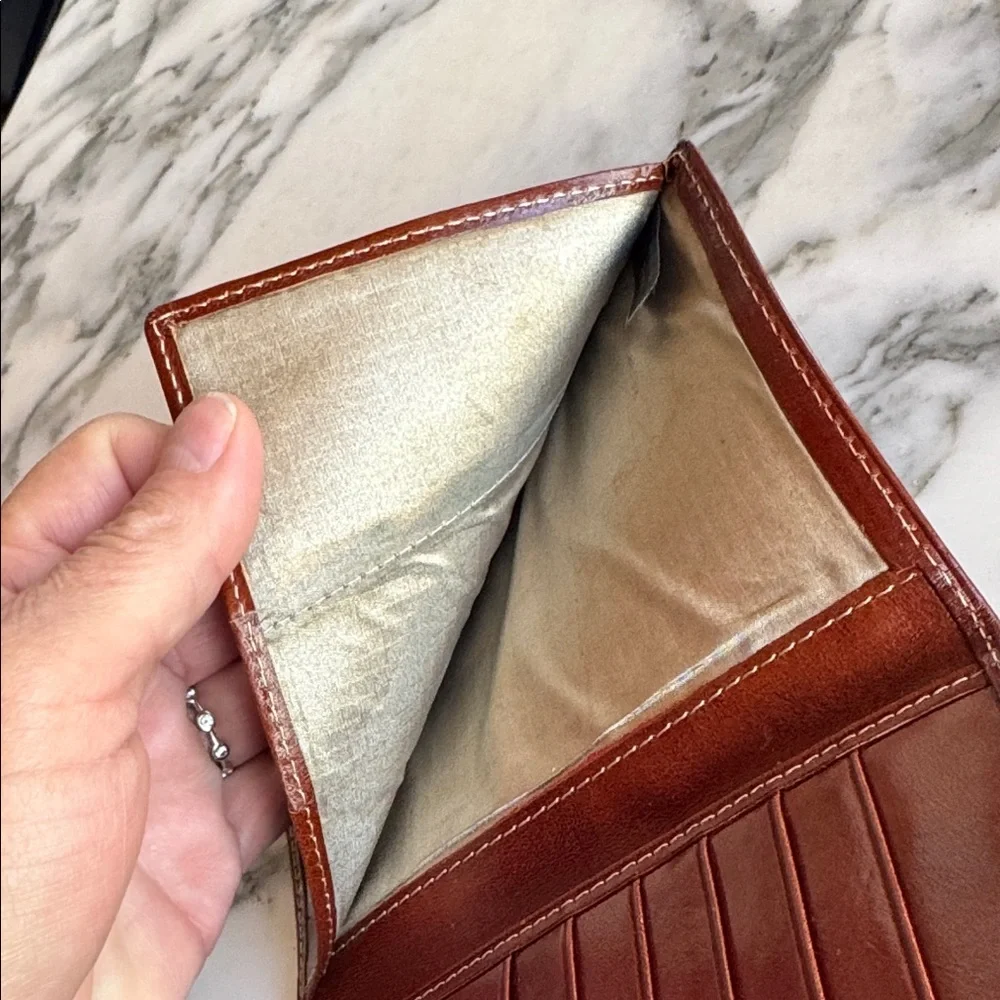 Kena Kai RFID Leather Passport & Card Holder Wallet